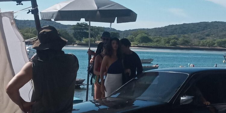 Gravação de série movimenta cidade da Região dos Lagos