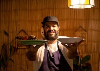 Chef de cozinha oferece gastronomia da realeza para moradores em situação de rua