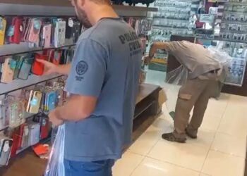 Polícia Civil apreende centenas de produtos piratas em Rio das Ostras