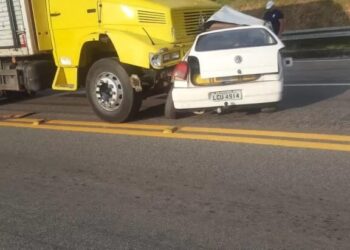 Acidente na BR-101 deixa uma pessoa morta