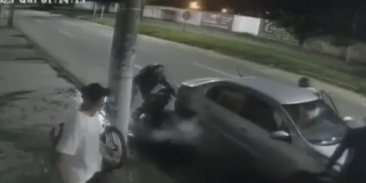 Bandidos trapalhões: suspeitos levam tombo antes de anunciarem assalto