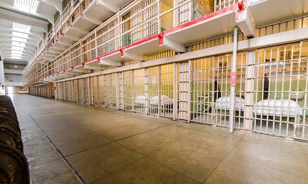 Governador decide construir presídio de segurança máxima no interior do Rio