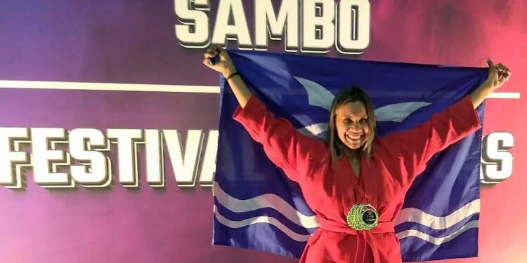 Verônica Medeiros: ouro no Arnold Classic South America