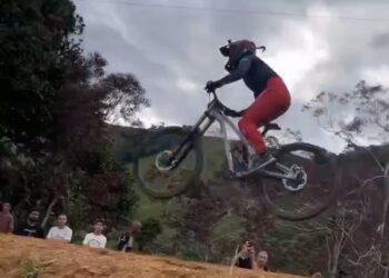 Liga Carioca de Downhill é realizada na pista da Usina neste domingo (2)