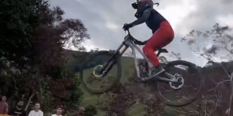 Liga Carioca de Downhill é realizada na pista da Usina neste domingo (2)