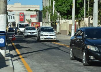 Prefeitura libera tráfego em importante rua de acesso em município