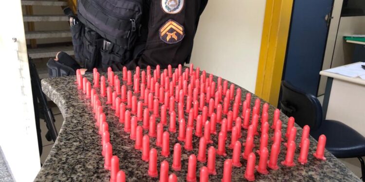 Homem é detido com drogas em Conceição de Macabu