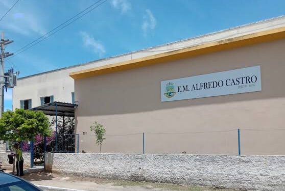 Professor municipal é acusado de importunação sexual