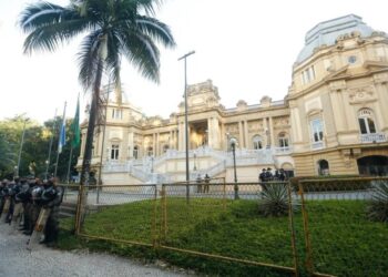 Governo Estadual decreta ponto facultativo feriado de Corpus Christi