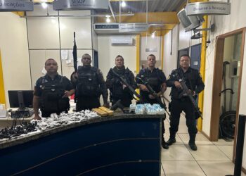 Quarteto é preso com vasta quantidade de entorpecentes