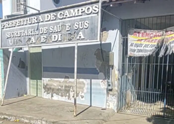 UBS Fazendinha em completo abandono