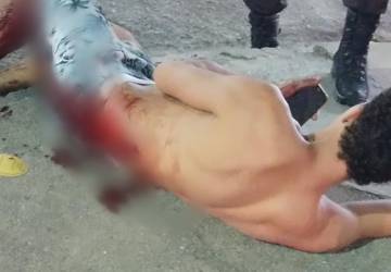 Briga por vaga de estacionamento acaba com dois esfaqueados