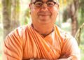 Búzios recebe o monge Chandramukha Swami