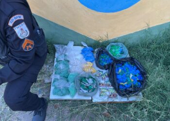 PM apreende drogas no bairro Bela Vista, em Macaé