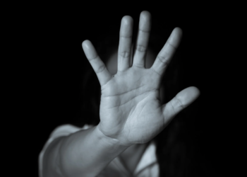 Brasil registra maior número de estupros da história: oito casos por hora