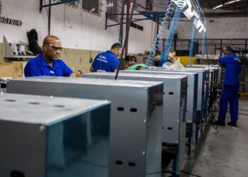 Cidades do Noroeste Fluminense lideram ranking com abertura de postos de trabalho