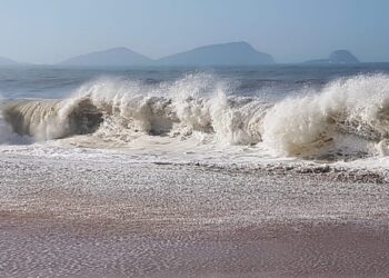 Ciclone extratropical deixa tempo instável