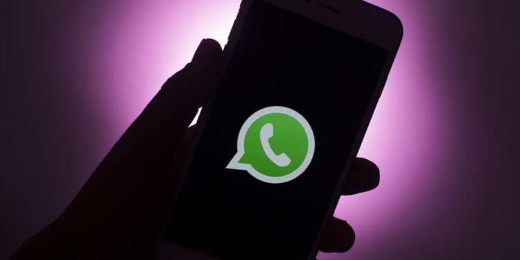 WhatsApp fora do ar: App apresenta instabilidade nesta quarta-feira (19)