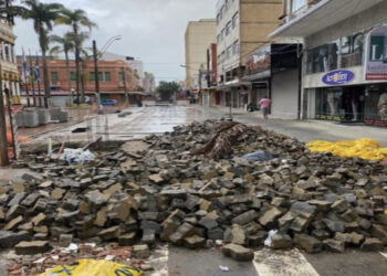 MPRJ recomenda fiscalização nas obras atrasadas no calçadão de Macaé