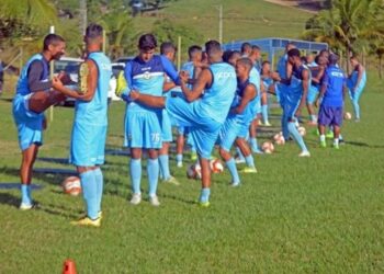 Vestiário do Estádio Claudio Moacyr de Azevedo é invadido após a decisão da Brasil Soccer Cup Sub-16, entre Flamengo e Santos