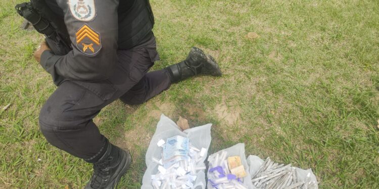 Após denúncias três homens são presos com sustância ilícita no Âncora