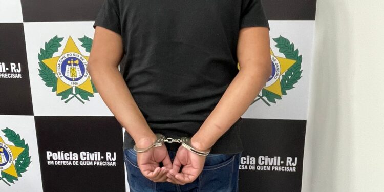 Polícia Civil prende foragido por homicídio qualificado