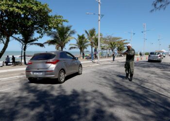 Blitz educativa marca Dia Nacional do Ciclista em Macaé