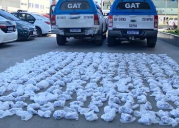 Homem é preso com carga de drogas avaliada em R$ 180 mil em Cabo Frio