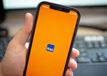 Itaú fora do ar: usuários reclamam de falhas no app e site