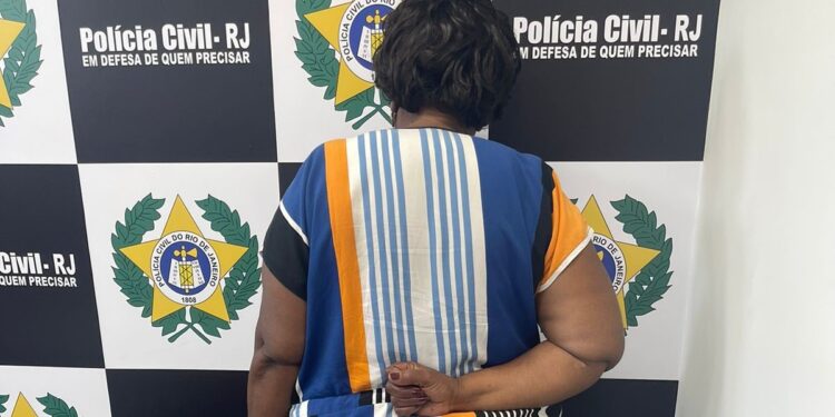 Idosa é presa por tentar abrir conta bancária com identidade falsa em Macaé