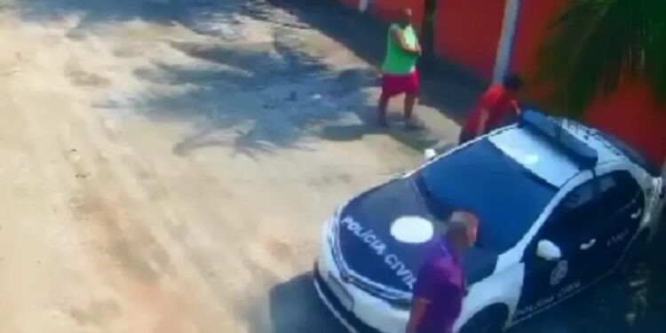 Polícia prende homem suspeito de abusar do próprio filho, em Rio das Ostras