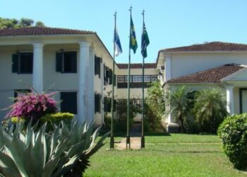 Quissamã deve exonerar todos os servidores em situação de nepotismo por determinação do MPRJ