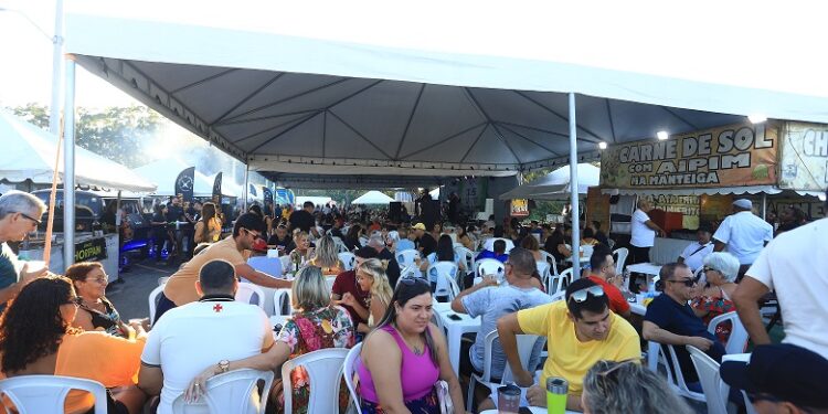 Festival de Churrasco oferece shows gratuitos, em São Pedro da Aldeia, neste fim de semana