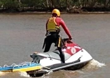 Bombeiros encontram corpo de jovem desaparecido no Rio Paraíba, em SJB