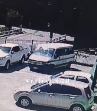 Van de Rio das Ostras é flagrada sendo usada em furto de motocicleta