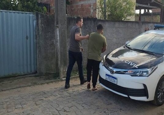 Deam prende pai suspeito de estuprar filha de 9 anos