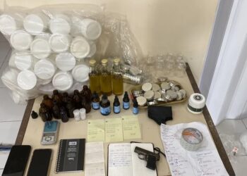 Suspeito de vender falso óleo à base de canabidiol para autistas e pacientes com câncer é preso em Saquarema