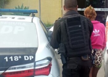 Moradora em situação de rua é presa por esfaquear mulher em Iguaba Grande