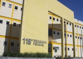 Homem é preso por agredir a própria mãe em Araruama