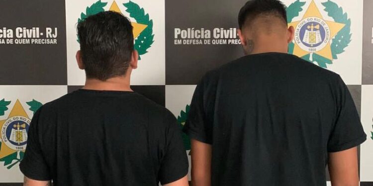 Dupla especializada em roubos utilizando o golpe do “Boa Noite, Cinderela” é presa pela Polícia Civil em Macaé
