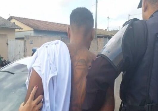 Polícia prende suspeito de socar rosto da companheira em Campos