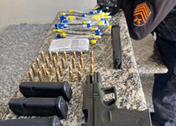 PM prende traficante foragido por homicídio em Arraial do Cabo