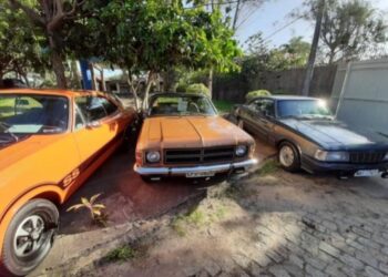 I Encontro Interclubes de Carros Antigos reúne amantes da nostalgia automotiva em Campos