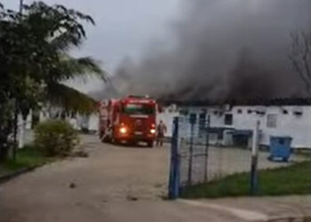 Incêndio atinge Policlínica da Polícia Militar em Campos