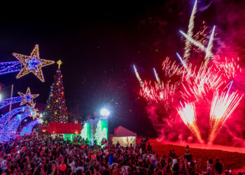 Vila do Papai Noel e Árvore Iluminada marcam abertura oficial do Natal Magia