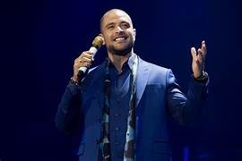 Diogo Nogueira se apresenta no dia 27 de janeiro no Sesc Verão de Macaé