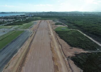 Obra da nova pista do Aeroporto de Macaé alcança 50% de conclusão