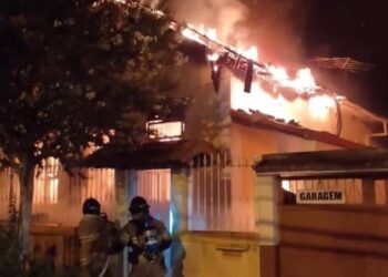 Idosa morre após casa pegar fogo em Cordeiro