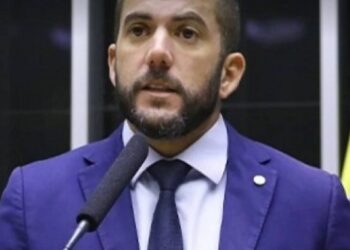 Deputado é alvo de buscas para apurar envolvimento nos atos, incluindo um em Campos