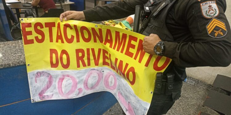 Responsável pela cobrança de estacionamento irregular é detido em Macaé